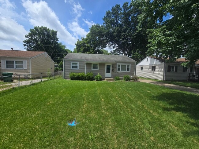 1709 N Schrader Ave in Springfield, IL - Building Photo - Building Photo