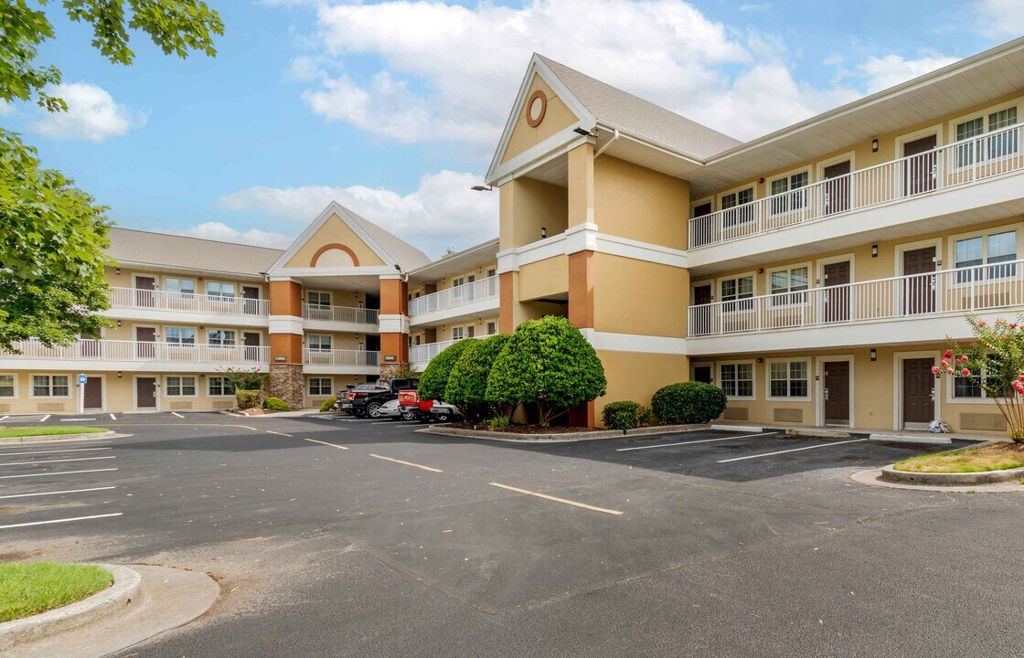 Furnished Studio-Chattanooga - Airport in Chattanooga, TN - Building Photo