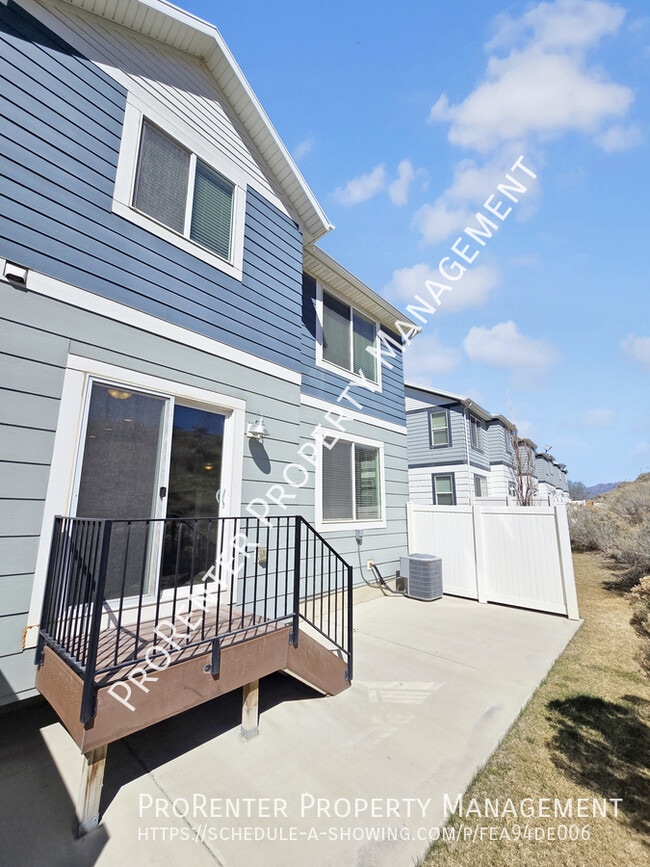 15171 Gallant Dr in Bluffdale, UT - Building Photo - Building Photo