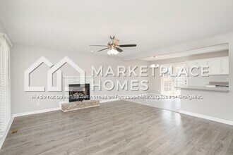 416 Sandburg Dr in Clarksville, TN - Building Photo - Building Photo