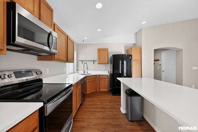 20194 Robins Dr in Denver, CO - Building Photo - Building Photo