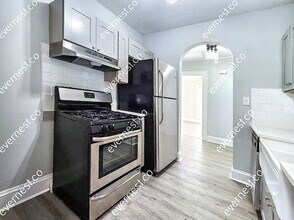 1174 Ridgecrest Ln SE in Smyrna, GA - Building Photo - Building Photo