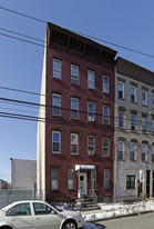 473 Monmouth St Apartments