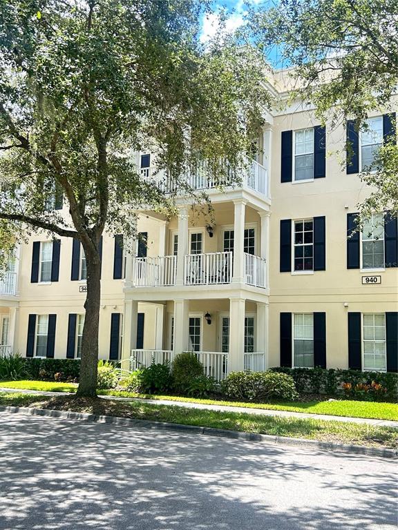 property at 940 Spring Park St