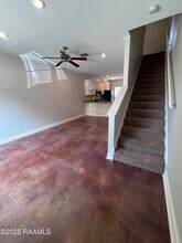 2202 Johnston St in Lafayette, LA - Building Photo - Building Photo