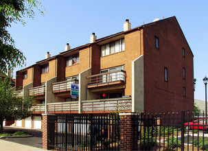 One Queen Street in Philadelphia, PA - Building Photo - Other