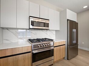 249 Corey Rd, Unit 401 in Boston, MA - Building Photo - Building Photo