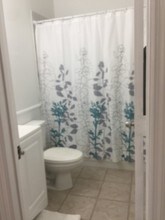 2850 Coconut Ave-Unit -4 in Miami, FL - Building Photo - Building Photo