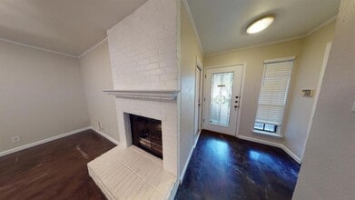 8713 Clearbrook Trail in Austin, TX - Building Photo - Building Photo