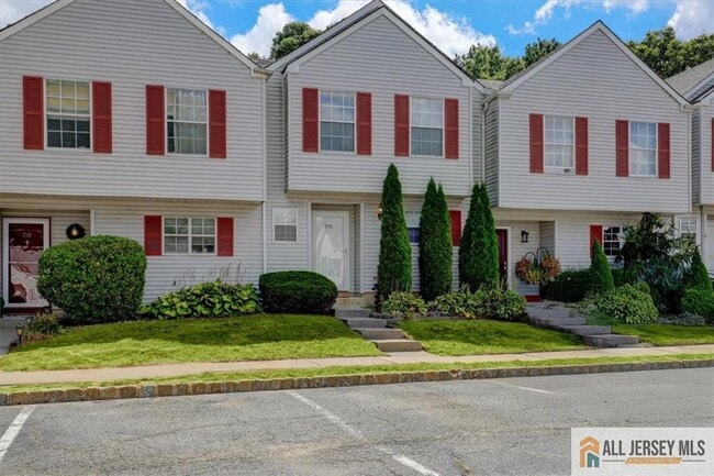 715 Darlington Dr in Old Bridge, NJ - Building Photo - Building Photo
