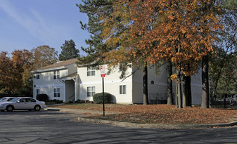 Woodman West Apartments