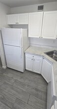 10820 SW 200th Dr in Cutler Bay, FL - Building Photo - Building Photo