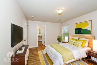 132 Patriot Point Dr in Montevallo, AL - Foto de edificio - Building Photo