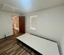 836 Pine St in East Alton, IL - Building Photo - Building Photo