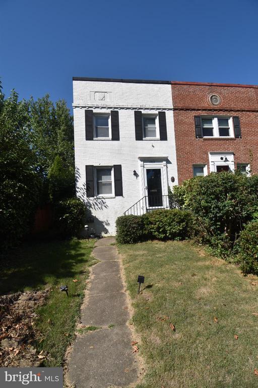 property at 1200 Powhatan St