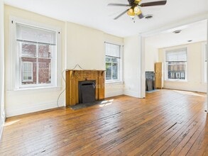 200 W Broad St in Richmond, VA - Building Photo - Building Photo