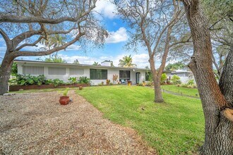 1455 Johnson St in Hollywood, FL - Building Photo - Building Photo