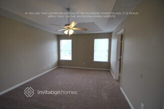 1375 Wimbleton Cove in Hampton, GA - Foto de edificio - Building Photo