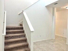 7474 Yale Harbor Dr in Wesley Chapel, FL - Building Photo - Building Photo