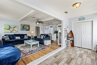 1303 N Atlantic Ave in Daytona Beach, FL - Building Photo - Building Photo