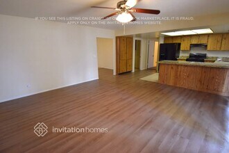 3630 W Carla Vista Dr in Chandler, AZ - Building Photo - Building Photo