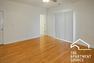 3829 N Southport Ave in Chicago, IL - Building Photo - Building Photo