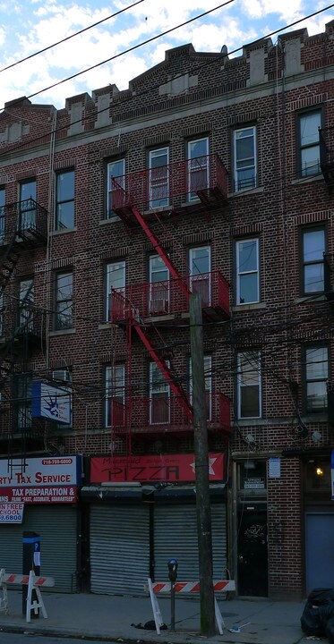 1612 Mermaid Ave in Brooklyn, NY - Foto de edificio