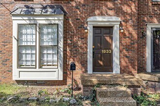 1933 18th Ave S in Nashville, TN - Building Photo - Building Photo