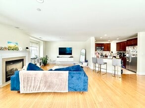 120 Wyllis Ave in Everett, MA - Building Photo - Building Photo