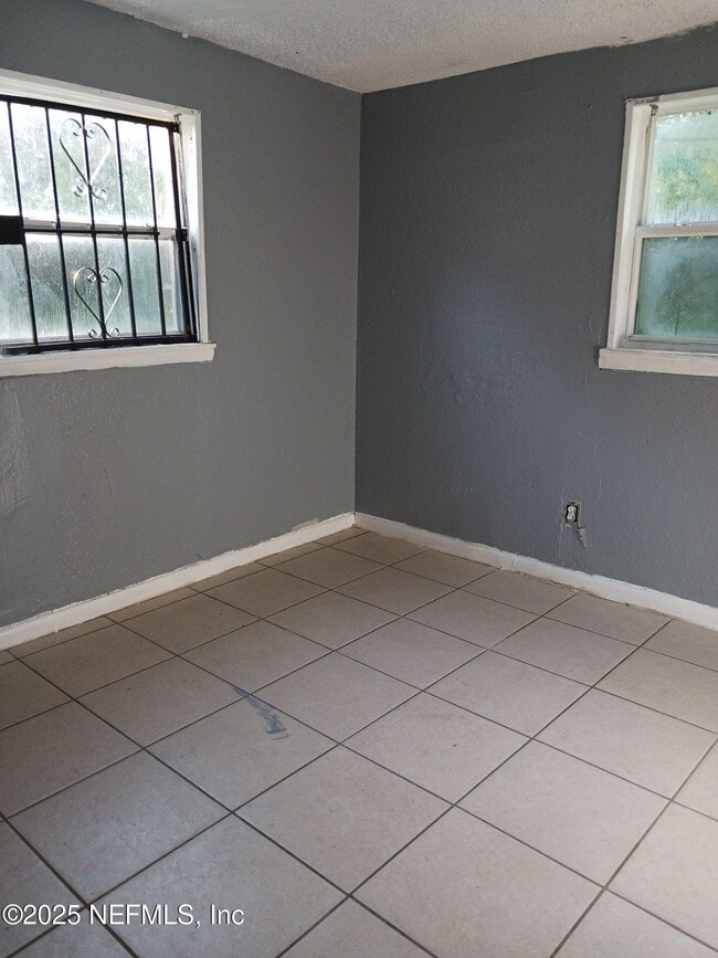 3420 Japonica Rd N in Jacksonville, FL - Building Photo - Building Photo
