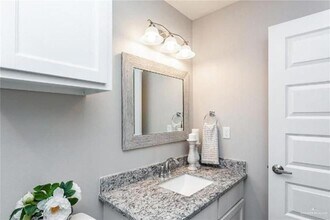 1416 Alta Vista Dr, Unit 3 in Progreso Lakes, TX - Building Photo - Building Photo