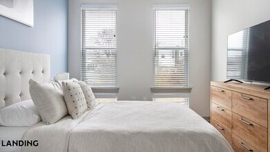 2165 Nolensville Pk, Unit 1-416 in Nashville, TN - Building Photo - Building Photo