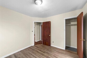 1386 E 185th St in Cleveland, OH - Building Photo - Building Photo