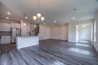 4001 Beckton Trl in Jamestown, NC - Building Photo - Building Photo