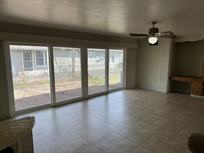 905 W Tarleton St in Stephenville, TX - Building Photo - Building Photo