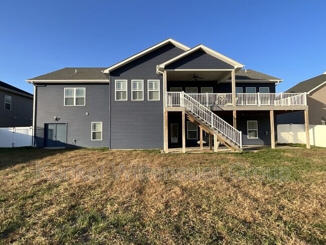 1212 Hickory Point Dr in O'Fallon, IL - Building Photo - Building Photo