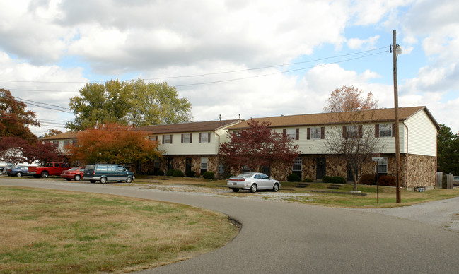 714-718 Colvin St in Belpre, OH - Foto de edificio - Building Photo