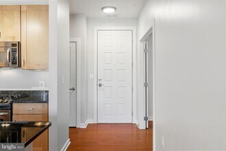 2200 N Westmoreland St in Arlington, VA - Building Photo - Building Photo