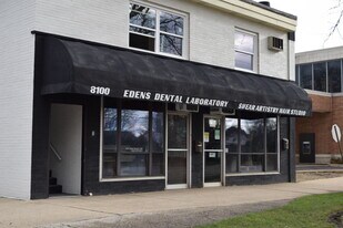 8100 Oakton St in Niles, IL - Building Photo