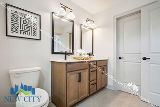 3 Bedroom, 2.5 Bathroom New Build! 2 Car G in Columbus, OH - Building Photo - Building Photo