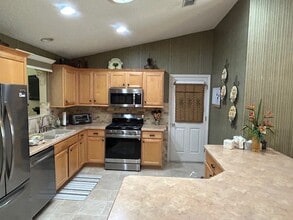 2766 Privada Dr in the Villages, FL - Building Photo - Building Photo
