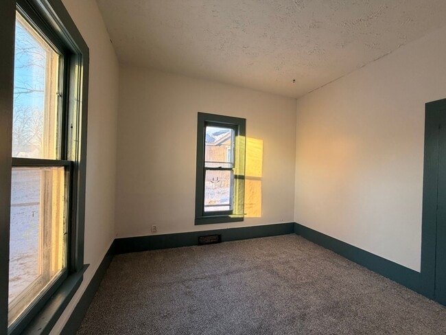 133 Elm St in Rockwell City, IA - Building Photo - Building Photo