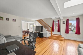 41 Orange St in Stamford, CT - Building Photo - Building Photo