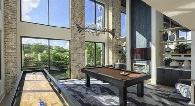 400 Bishop St NW in Atlanta, GA - Foto de edificio - Building Photo