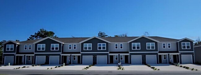 property at 6577 SW 81st Lp