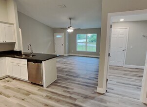 6691 N Waycross Way in Citrus Springs, FL - Building Photo - Building Photo