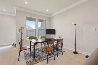 4479 Lakes Edge Dr in Lake Charles, LA - Building Photo - Building Photo