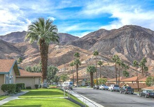 72701 Willow St, Unit 0 in Palm Desert, CA - Building Photo - Building Photo