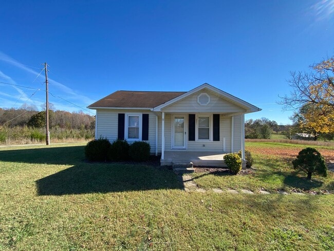 3251 Harper Rd in Clemmons, NC - Building Photo - Building Photo