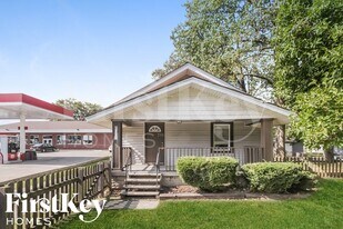 2160 S Emerson Ave in Indianapolis, IN - Building Photo